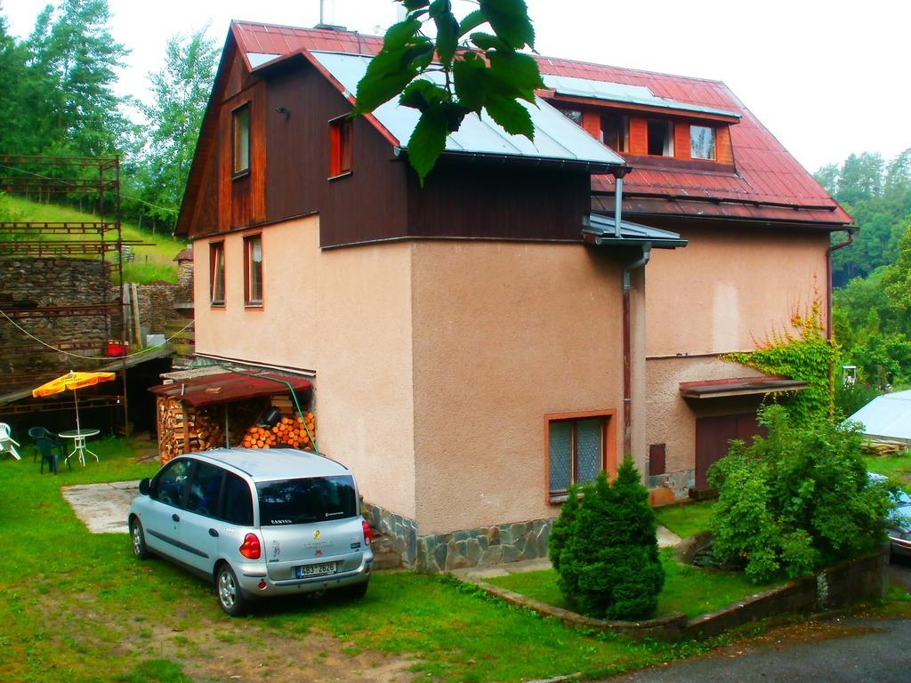 U Janecku Apartment Teplice nad Metuji Bagian luar foto