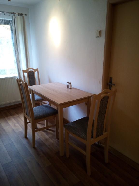 U Janecku Apartment Teplice nad Metuji Bagian luar foto