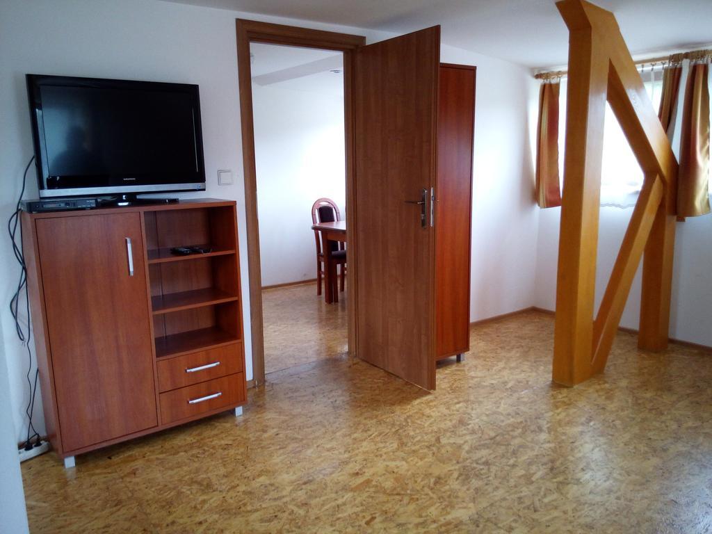 U Janecku Apartment Teplice nad Metuji Bagian luar foto